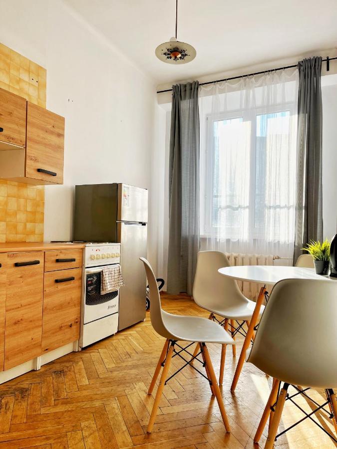 Nice Room In City Centre كراكوفيا المظهر الخارجي الصورة